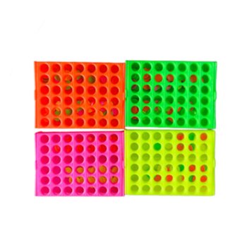 Logħba 4 f'Linja - Kuluri Neon - Fil-Display (32 biċċa)