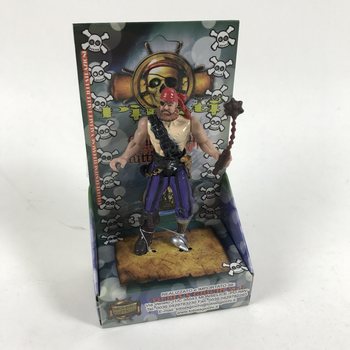 FIGURI KBAR AVVENTURA TAL-PIRATI (9 biċċiet)