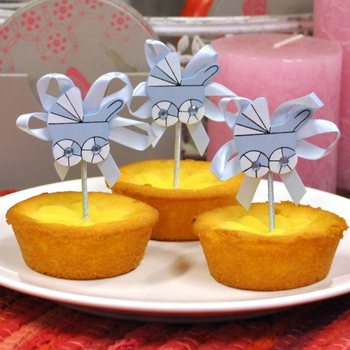 Topper tal-Cupcake tat-Twelid - Karru Blu (12-il biċċa)