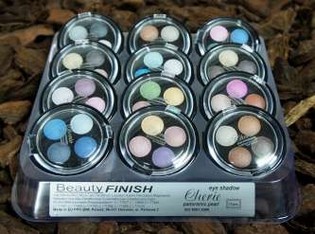 CHERIE PANORAMIC PEARL EYESHADOW MIX TA' KULURI (12-il biċċa)